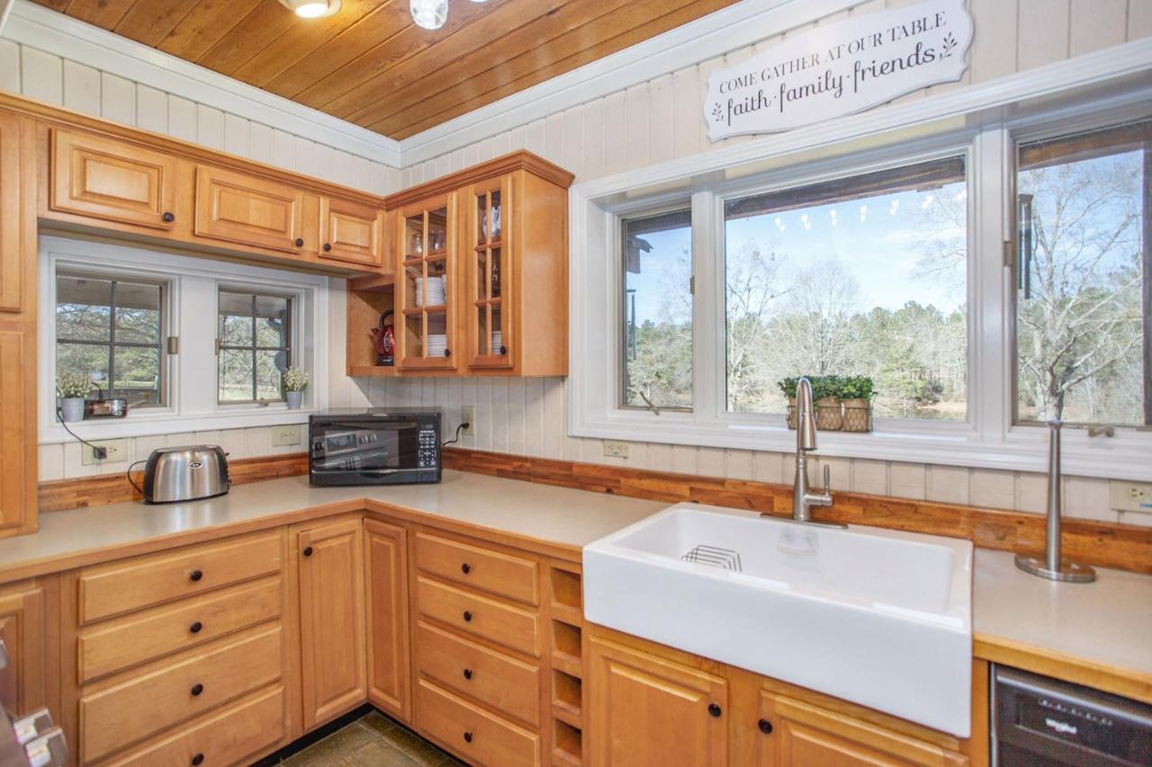 Refuge Ranch Retreat Log Cabin Lake 53+ Acres Locust Grove Exteriér fotografie