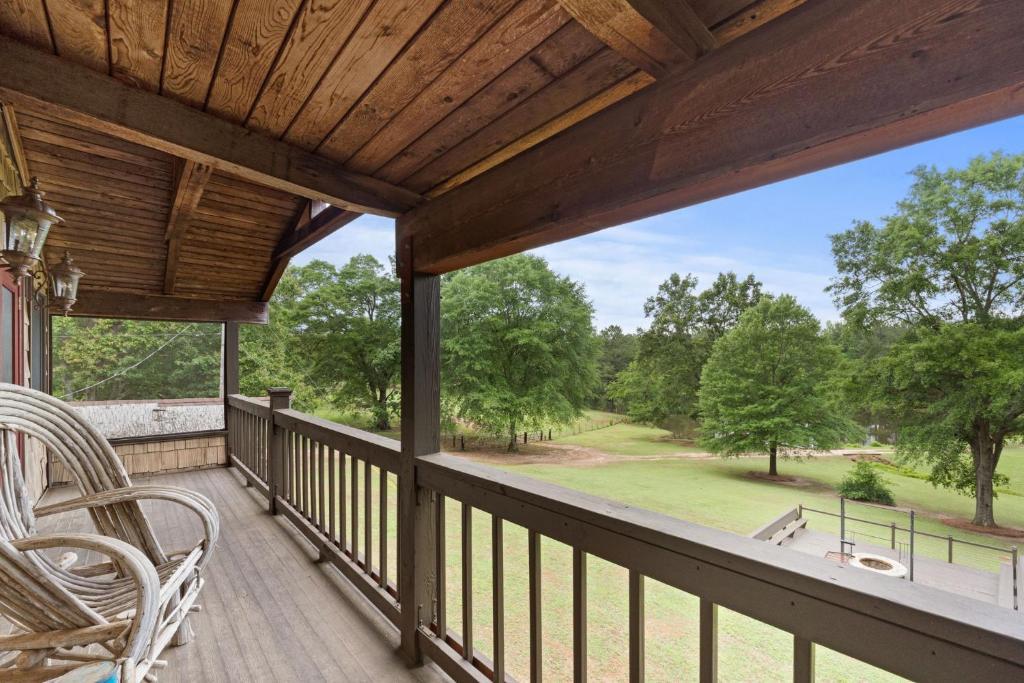 Refuge Ranch Retreat Log Cabin Lake 53+ Acres Locust Grove Exteriér fotografie